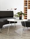 Soffbord Linnea, stabilt metallunderrede, diameter 700 mm, svart/svart